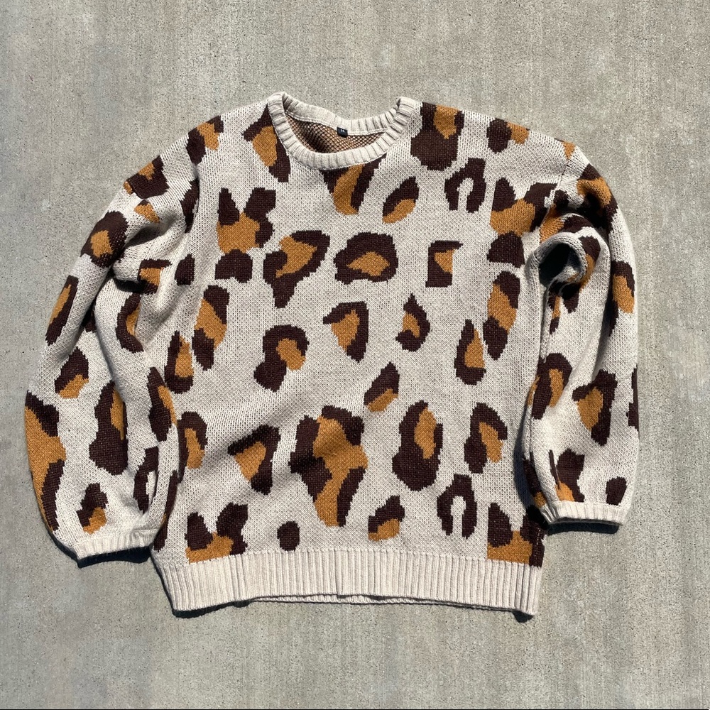Unknown brand Leopard Print Sweater Size M